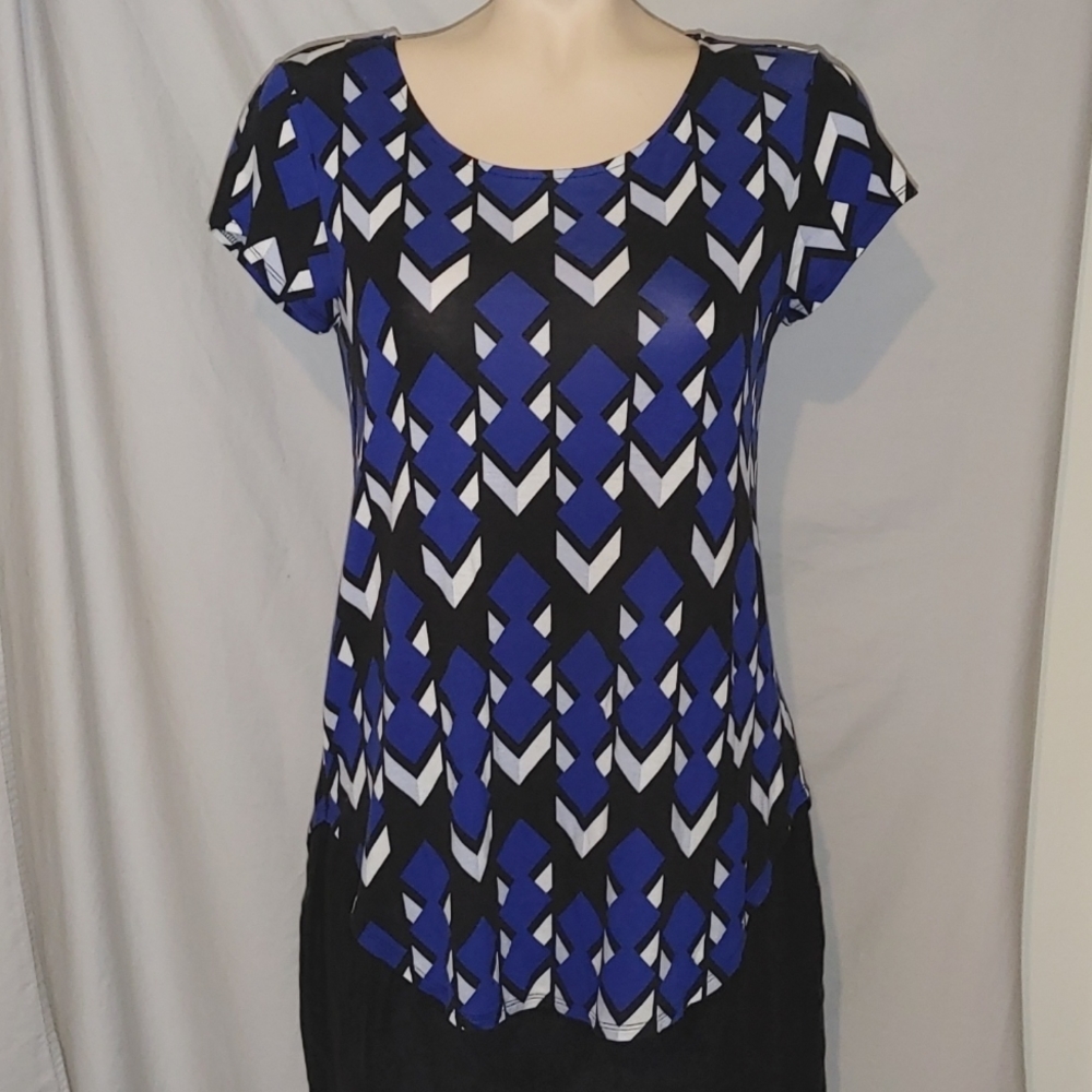 Blue multi abstract tunic blouse.